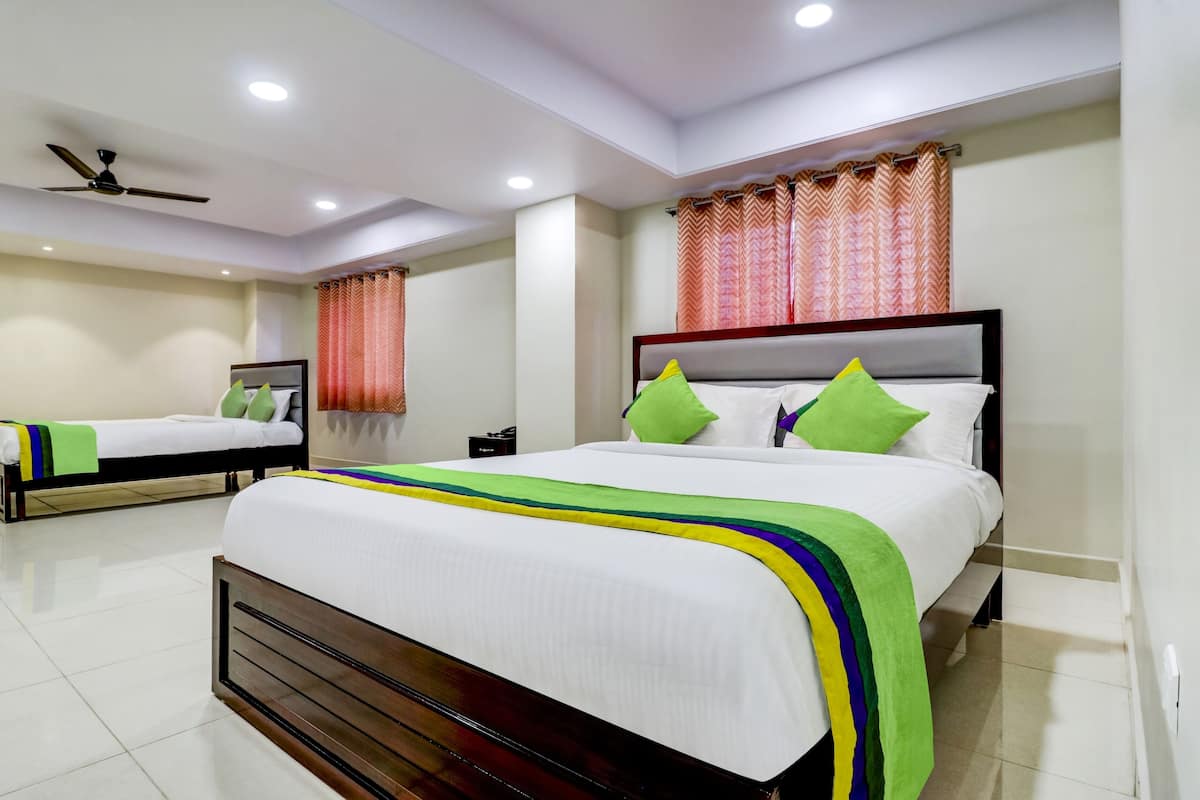 premium room | desk, iron/ironing board