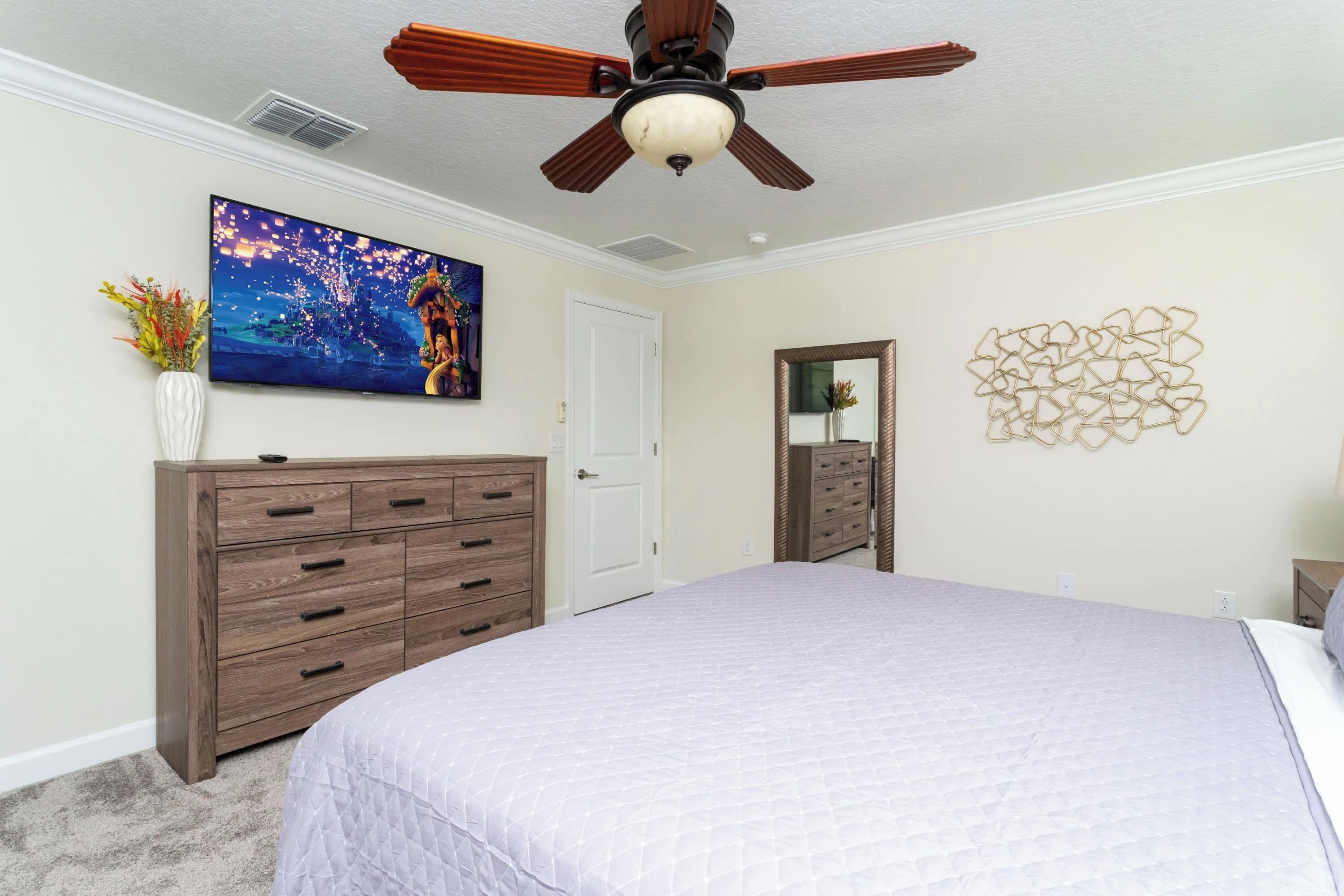 Townhome | 4 bedrooms, in-room safe, individually decorated, individually furnished