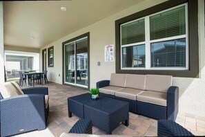 Townhome | Private pool - Marvelous 7Bd GameRoom & Pool @ ChampionsGate 1201 (Davenport)