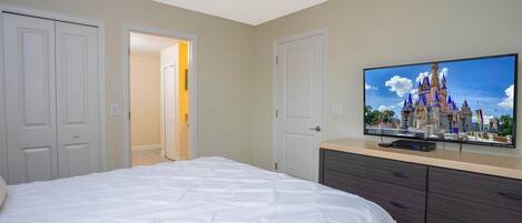 Casa de ciudad | 9 habitaciones y caja de seguridad en la habitación