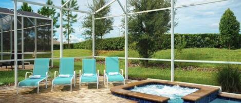 Private pool