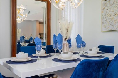 Gorgeous 3Bd Close to Disney @ Reunion Resort 1596