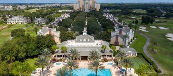 Gorgeous 3Bd Close to Disney @ Reunion Resort 1596