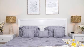 Condo | 4 bedrooms, in-room safe, individually decorated, individually furnished