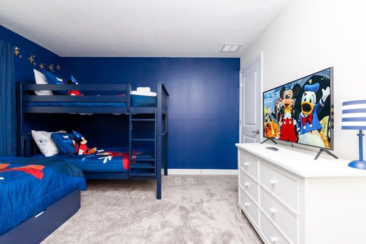 Children's theme room