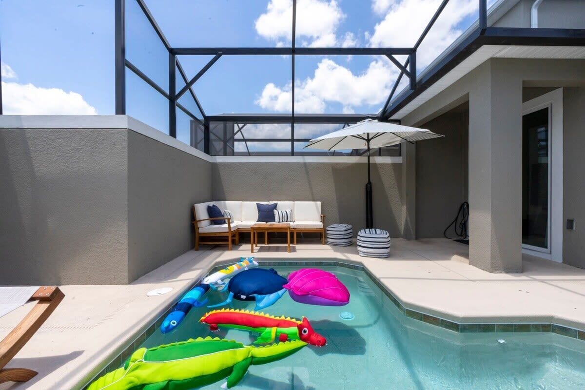 Townhome | Private pool