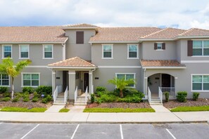 Facciata della struttura