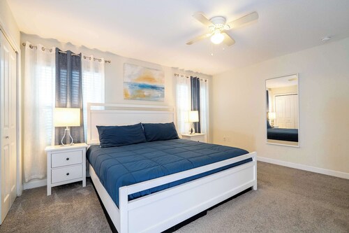 Family Friendly Four Bd w/ Pool at Storey Lake Resort 5035