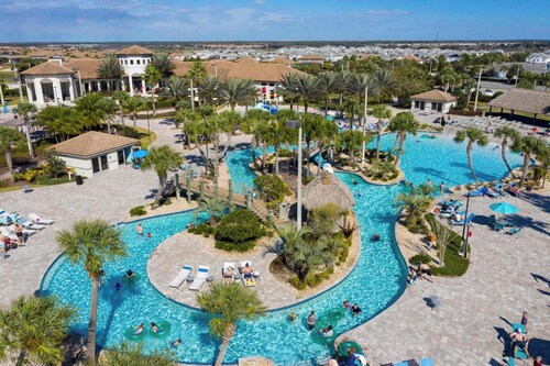 Gorgeous 6 Bd Close to Disney w/ Pool @ Champions Gate Resort 712