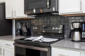 Townhome | Private kitchen