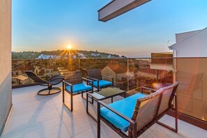 Comfort Apartment | Terrace/patio - Sutivan Luxury Apartments (Sutivan)