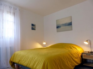 3 bedrooms, WiFi, bed sheets