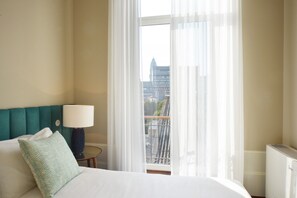 2 quartos, Wi-Fi de cortesia, roupa de cama