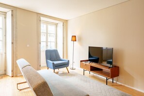 Fernseher