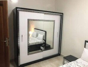 3 Schlafzimmer, WLAN