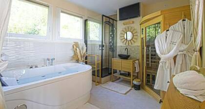 Le Boudoir de Fanny-loft 4* luxe.Sauna/Balnéo/écran geant/Hamacs/lit linge size