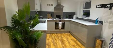 Apartment | Private kitchen | Dining tables