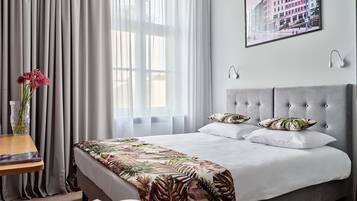 Standard Double Room | Desk, laptop workspace, iron/ironing board, free WiFi