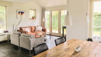Ferienhaus (Buitengoed Het Lageveld - 56) | Wohnzimmer