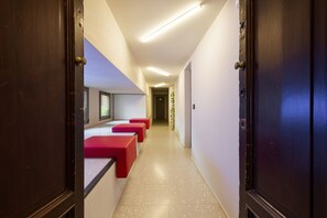 Spa - GuestHost - Studio loft Milan-Corso Magenta! (Milano)