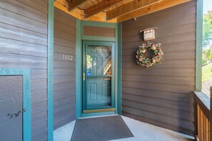 تفاصيل الفندق من الخارج