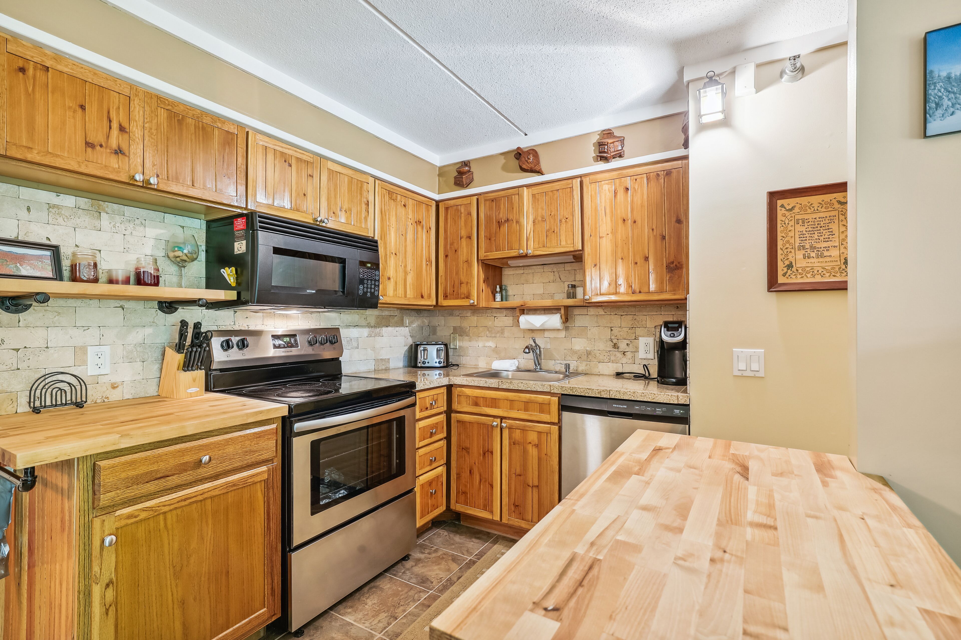 Whiffletree I1, the new furniture makes this a very attractive condo  and it is close to skiing, snowboarding, mountain biking and golf.  Ski back to condo and take the shuttle bus to mountain. Summer Outdoor pool.