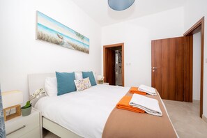3 chambres, Wi-Fi gratuit, draps fournis