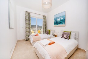 3 chambres, Wi-Fi gratuit, draps fournis