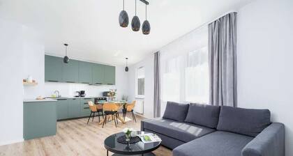 Bronowicka 5 | Apartment with Balcony | Parking