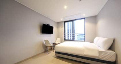 Hotel 26