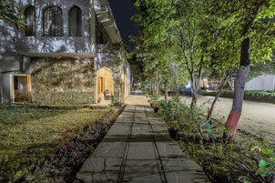 Fachada del alojamiento - Noche