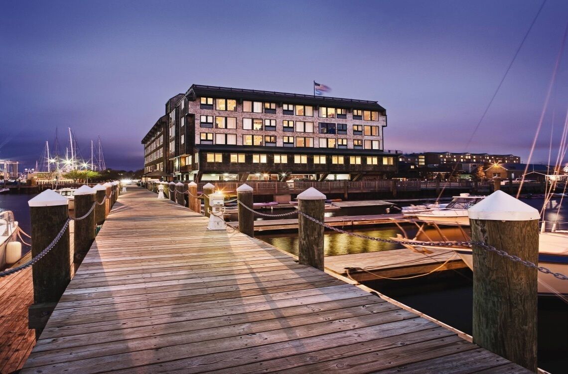 Wyndham Inn on Long Wharf 1 BR Suite w/. pool, gym & more