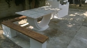 Outdoor dining - Apartment 'Maria's House 2' with Mountain View, Wi-Fi and Air Conditioning (Evias)