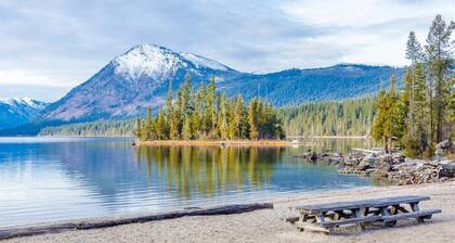 Leavenworth Mtn. Retreat -Home Close to Town