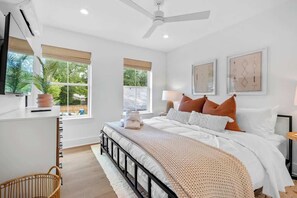 5 habitaciones, tabla de planchar con plancha, wifi y ropa de cama 