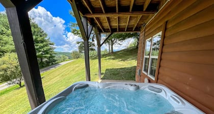 Trade the Heat for Mountain Breezes - 3BR/3BA, Hot Tub, River Access, WiFi