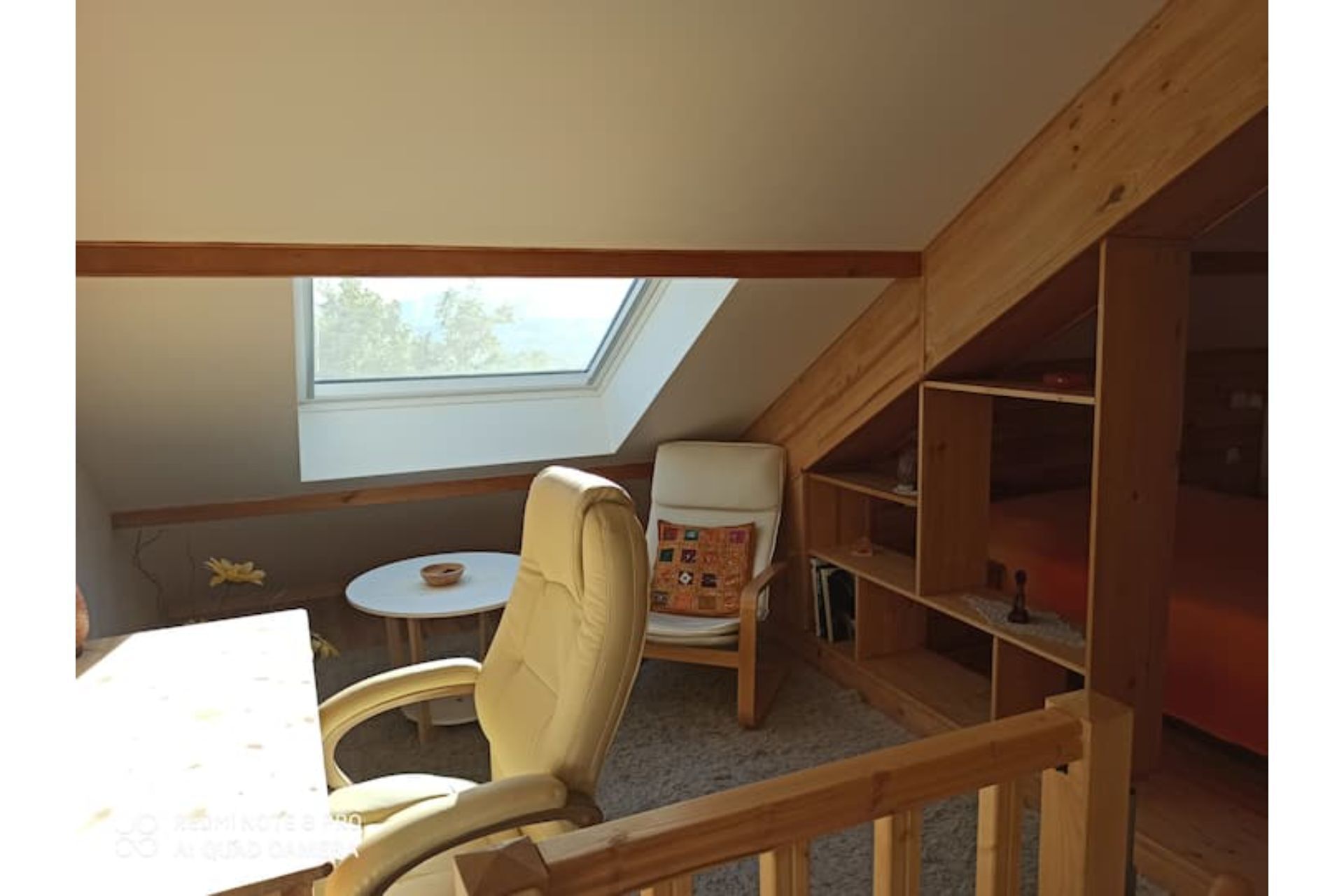 Super Duplex 56m2 axe Genève-annecy, Parking Privé