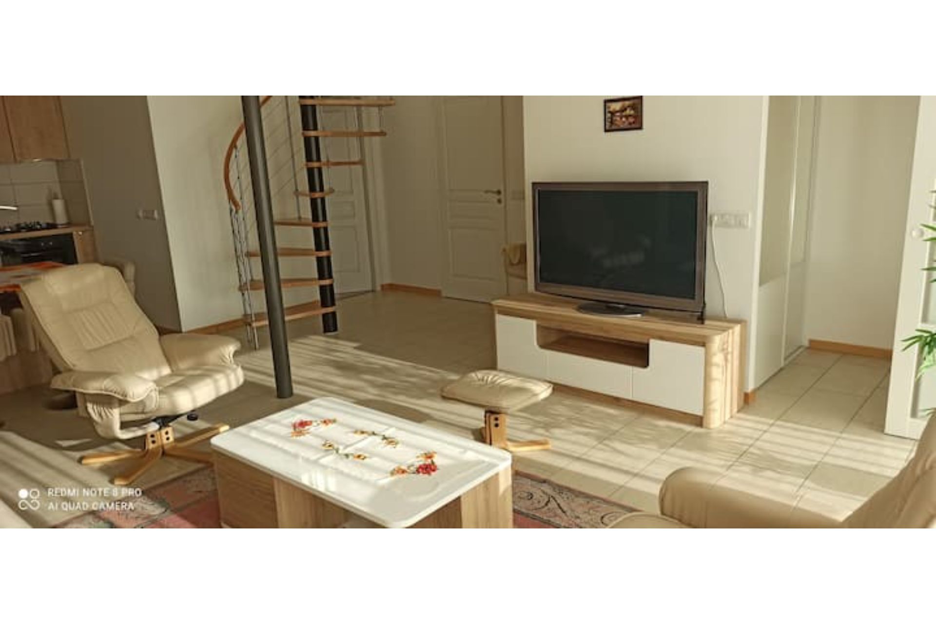 Super Duplex 56m2 axe Genève-annecy, Parking Privé