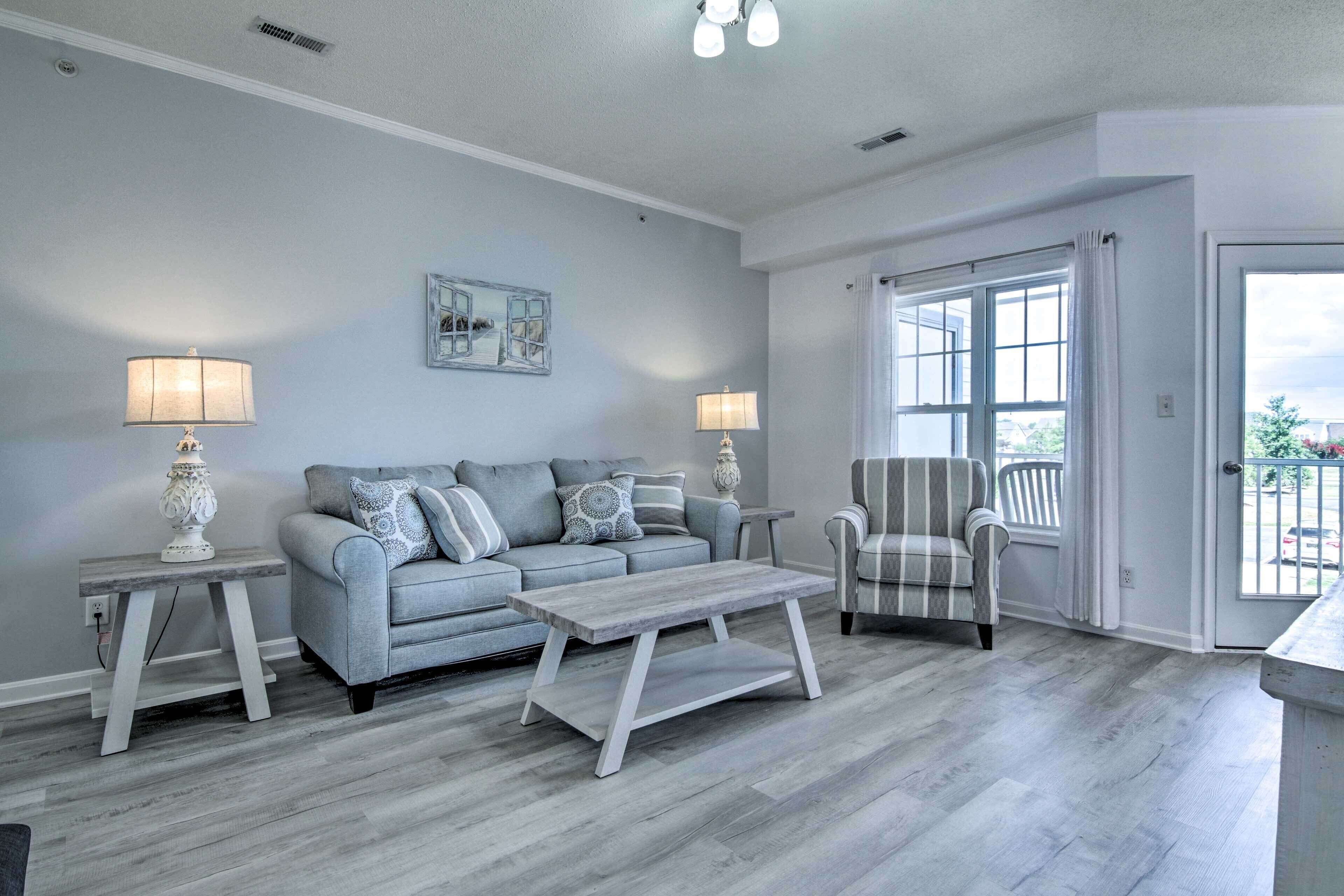 Gorgeous Lewes Getaway ~ 3 Mi to the Beach!