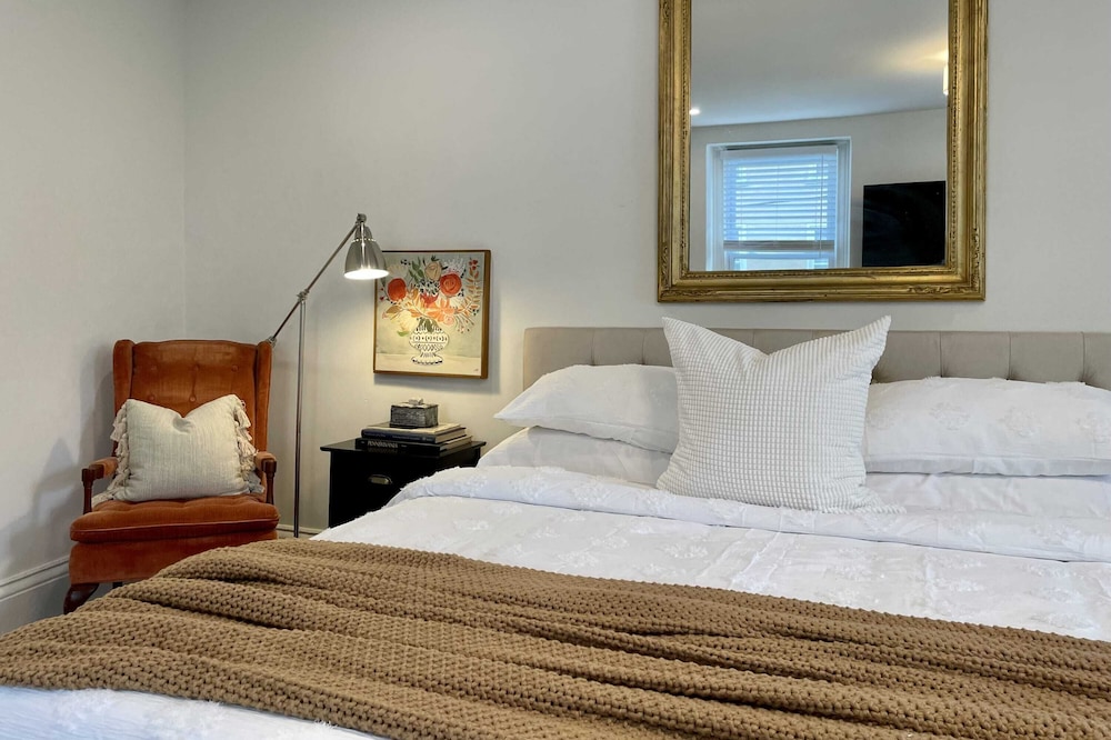 Brand New Studio in heart of Manayunk