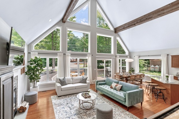 TV connectée, cheminée