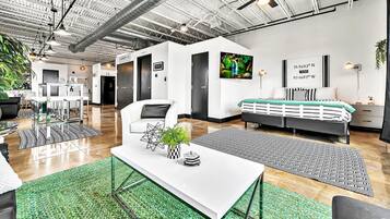 1 chambre, fer et planche à repasser, Wi-Fi gratuit, draps fournis