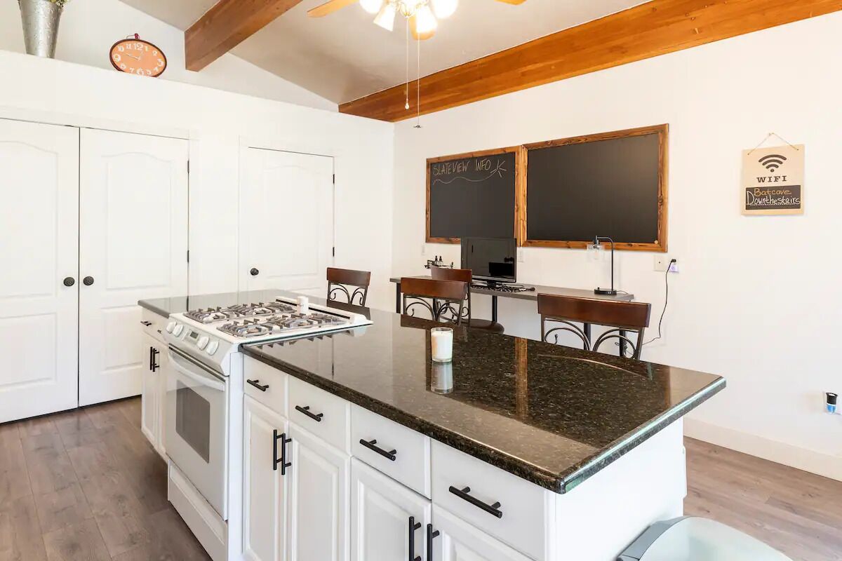 Peaceful Loft near BYU and Slate Canyon - 1.5 mile