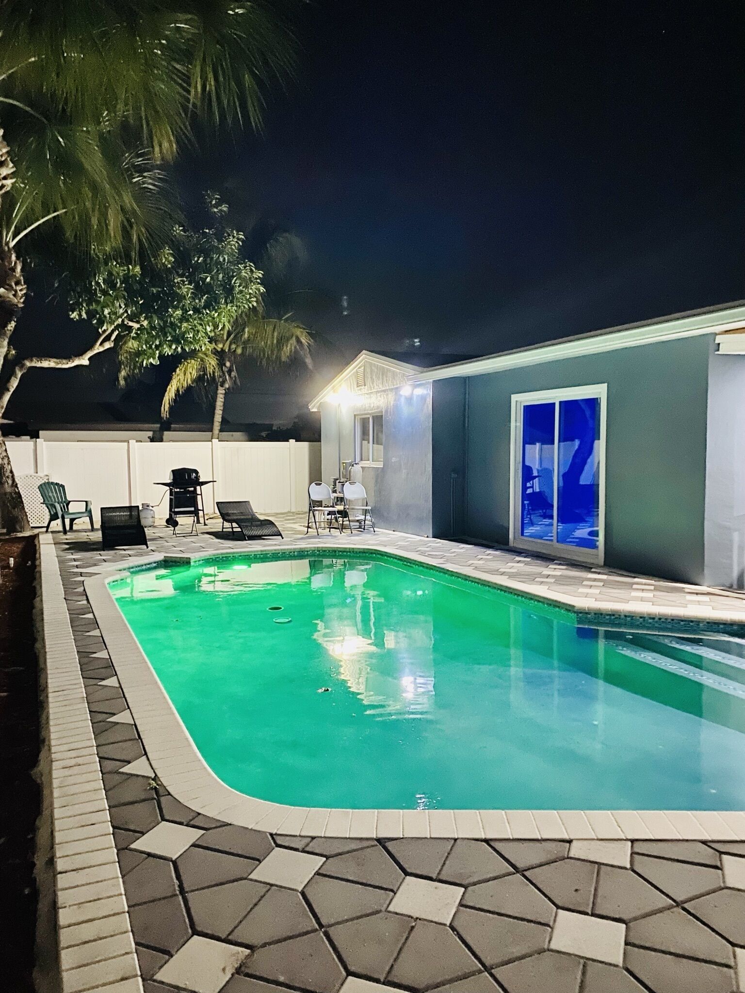 Spacious house, beautiful social amenities