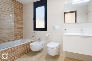 Een bad, een haardroger