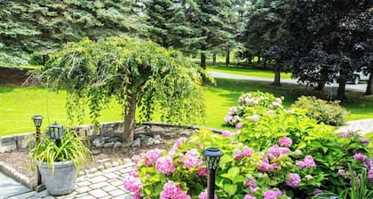 Pompey Hills w/pool - 15 minutes from Syracuse