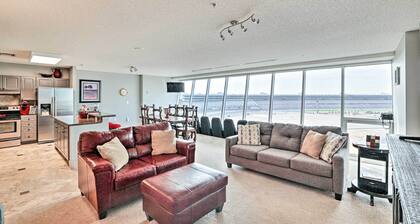 Shop & Dine: Fort Worth Condo w/ Racetrack Views!