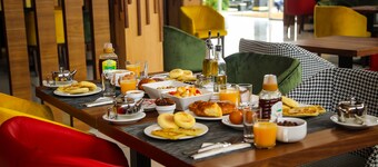 Dakhla Boarding Hotel & Restaurant