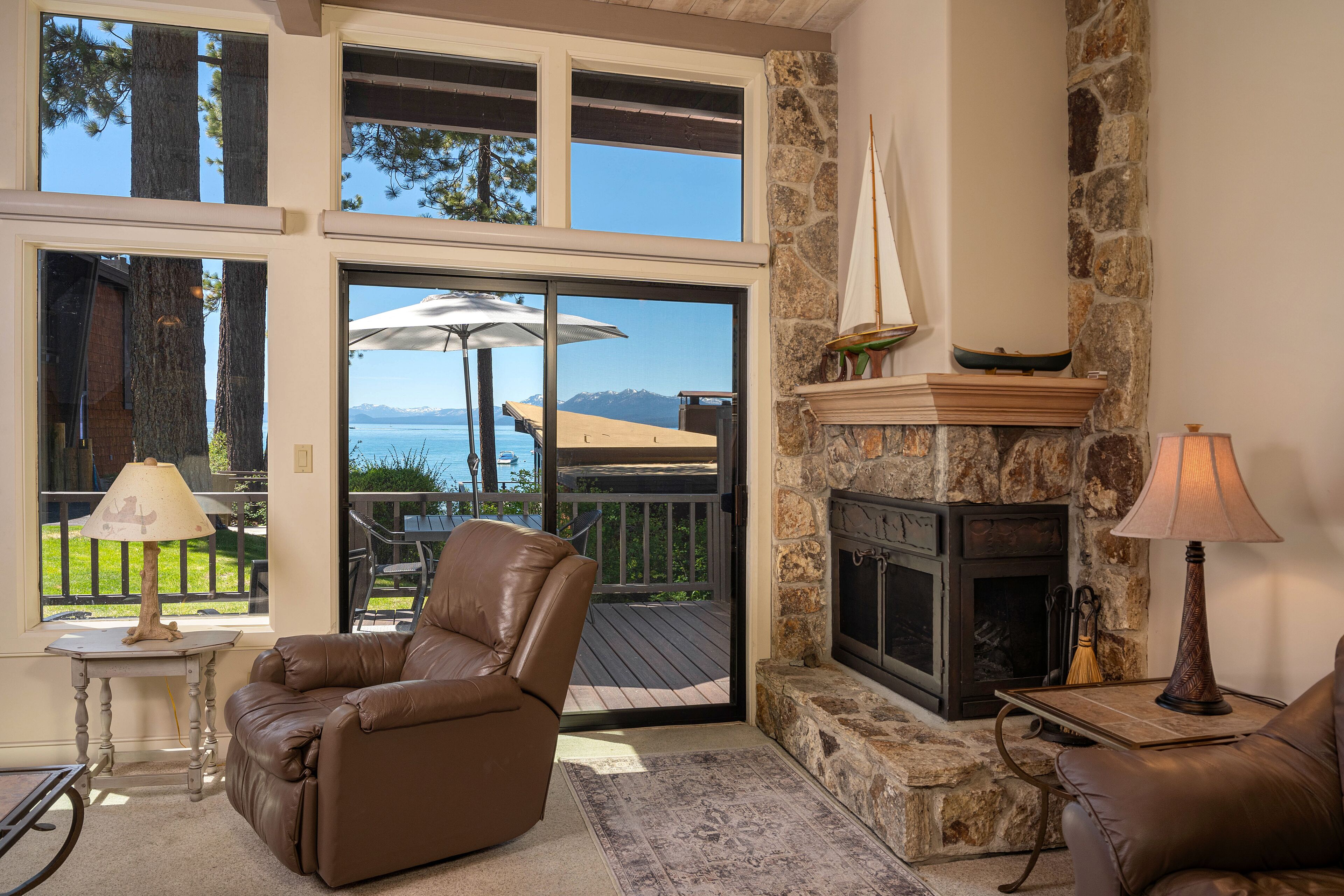 Star Harbor #6: Lake View 3 bedroom, 2.5 bathroom Star Harbor condo, sleeps 8