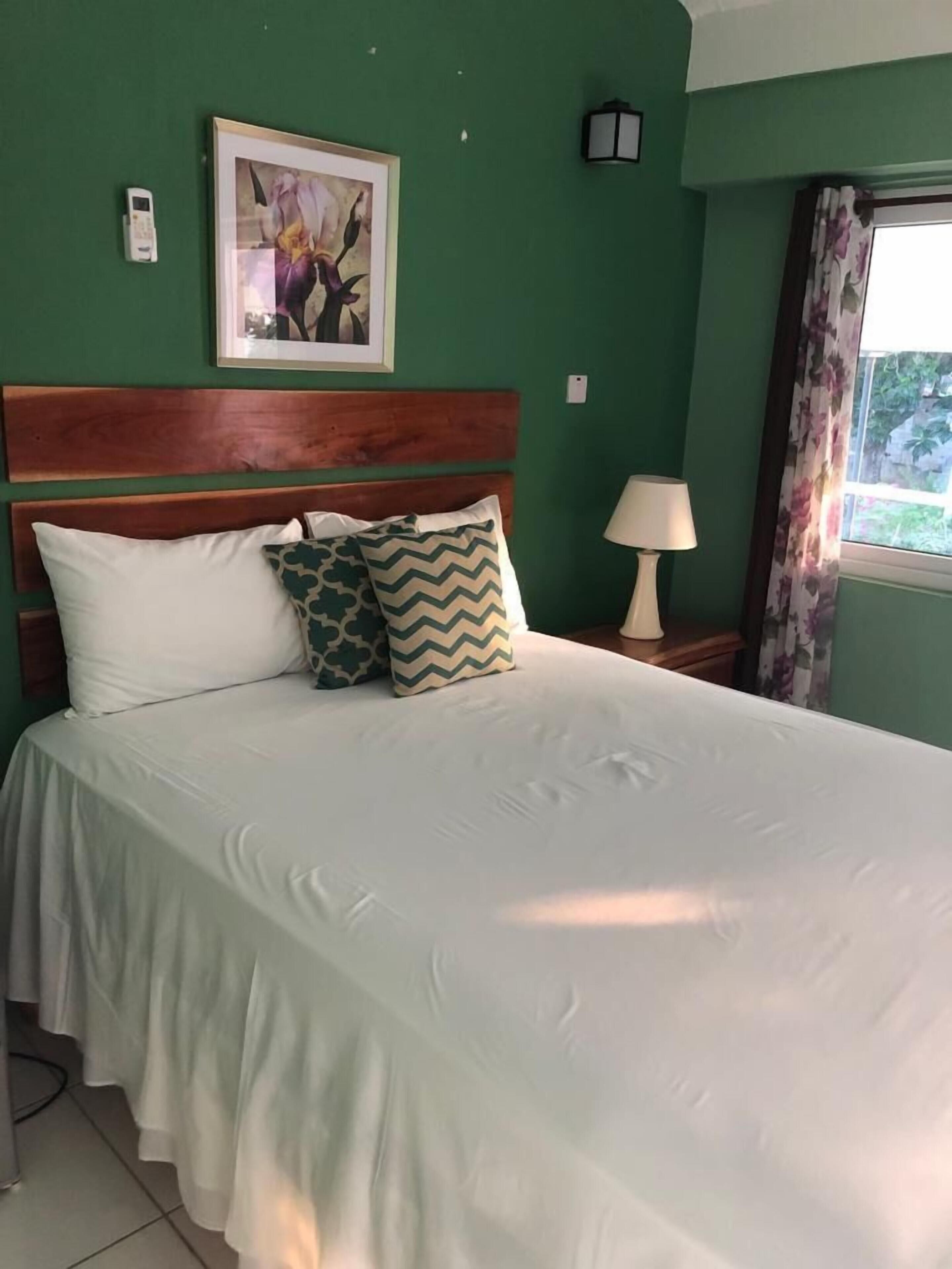 Desk, blackout drapes, iron/ironing board, free WiFi